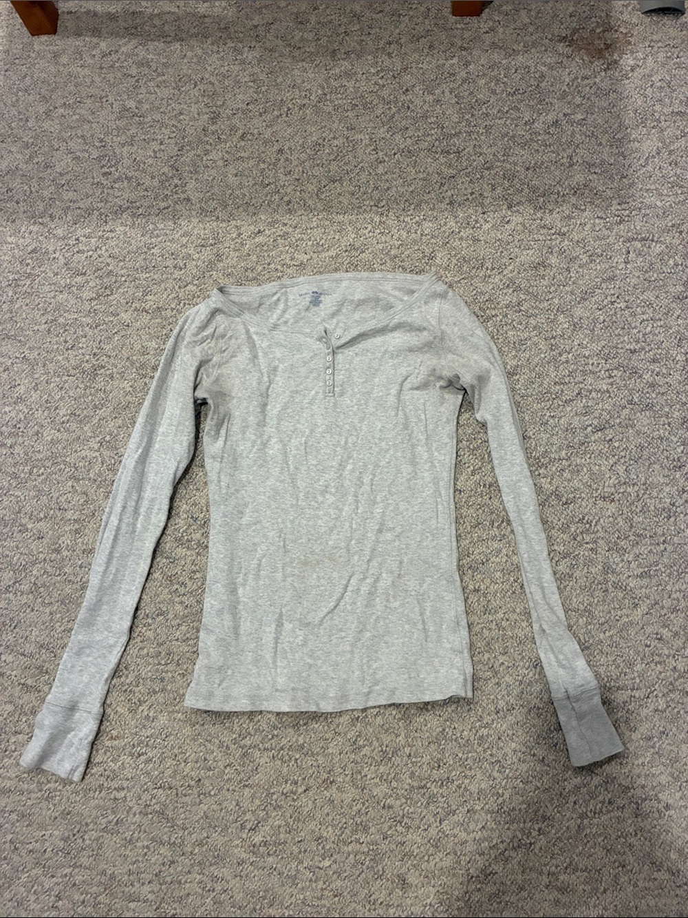 Brandy Melville Light Gray Long Sleeve Henley